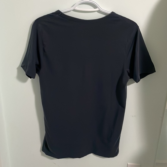 Jack and Jones Tshirt - Picture 2 of 2
